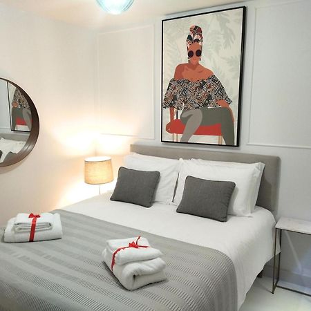 Cais Das Pedras Patio Apartment - With Washer And Dryer Machine OOporto Esterno foto