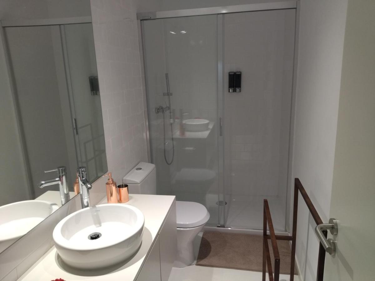Cais Das Pedras Patio Apartment - With Washer And Dryer Machine OOporto Esterno foto