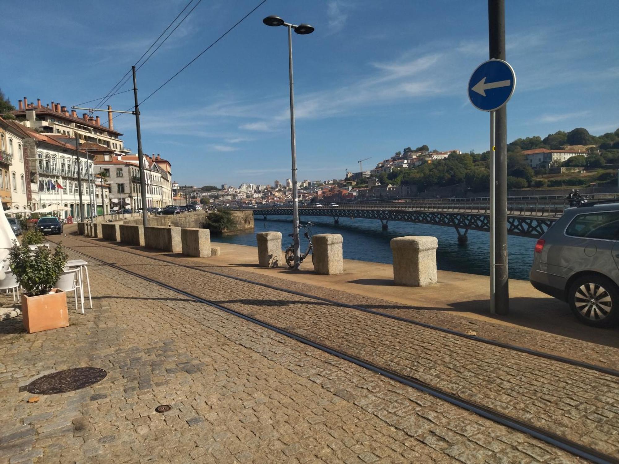 Cais Das Pedras Patio Apartment - With Washer And Dryer Machine OOporto Esterno foto